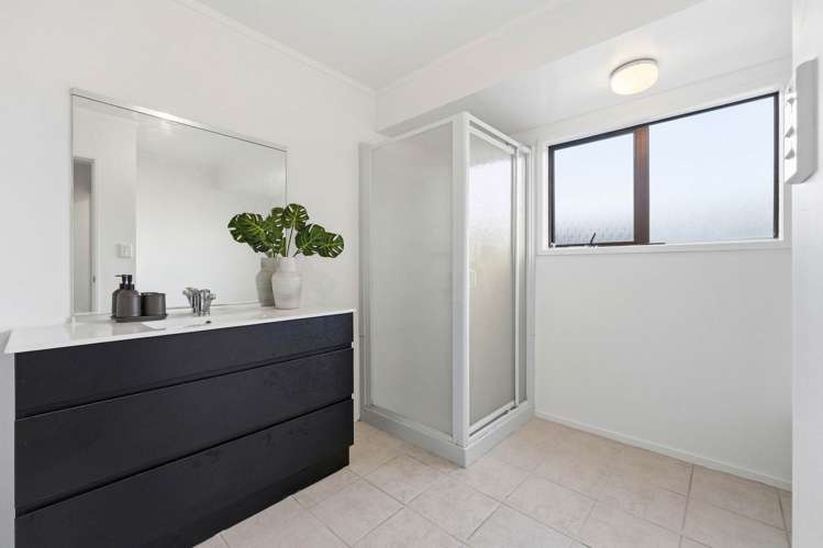 42 Westpark Drive West Harbour_29