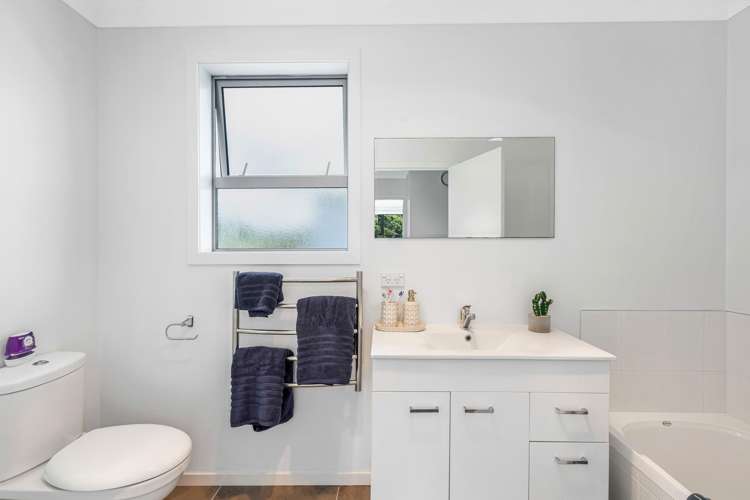 107 Kenmore Street Newlands_13