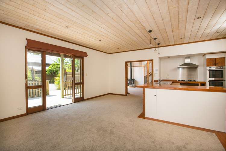 81 Cape Rodney Road Leigh_7