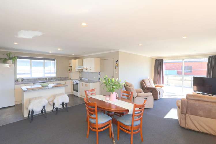 56 Weka Street_4