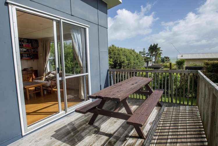 8 Braemar Avenue Coopers Beach_23