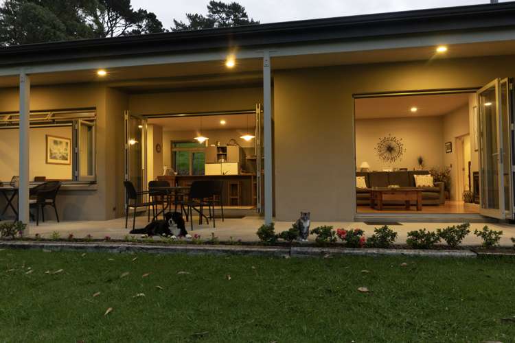 589 Inland Road Helensville_11