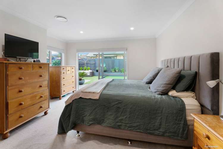 2/11 Collie Street Hillpark_8