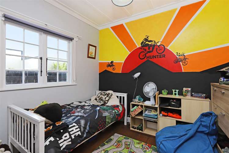 811 Fitzroy Avenue Mahora_11