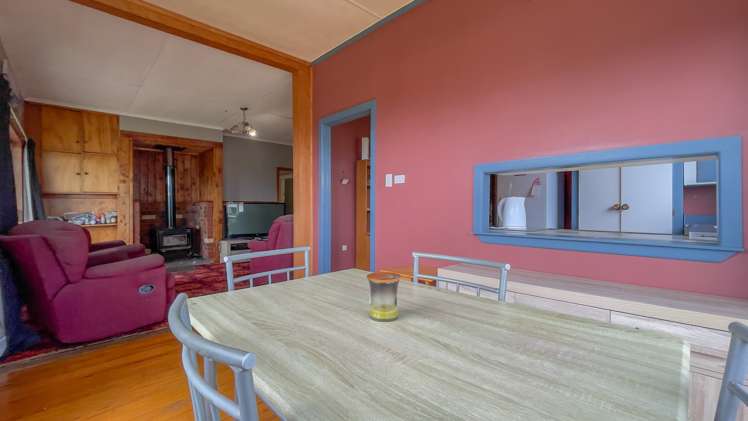 126 Ferry Road Kerepehi_5