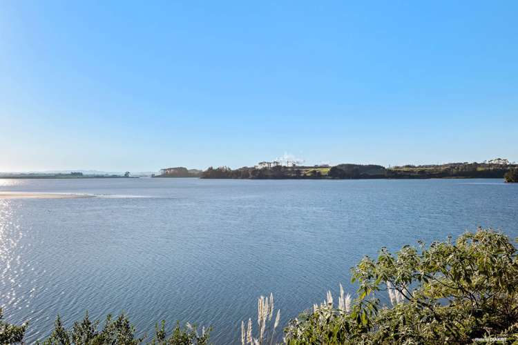 8 Heron Place Waiuku_27