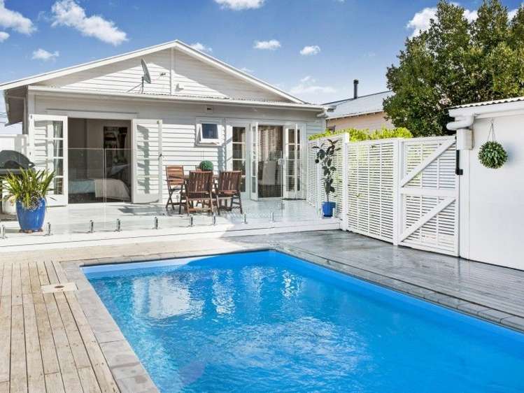 21 Hawea Road Point Chevalier_1