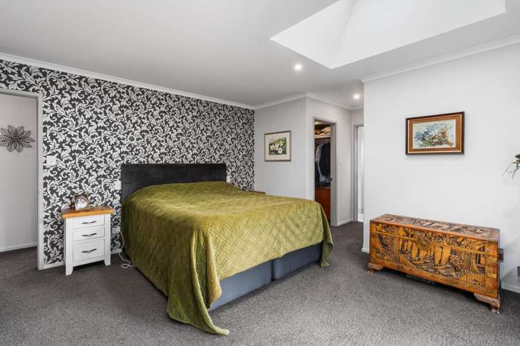 20 Sunline Avenue Lincoln_25