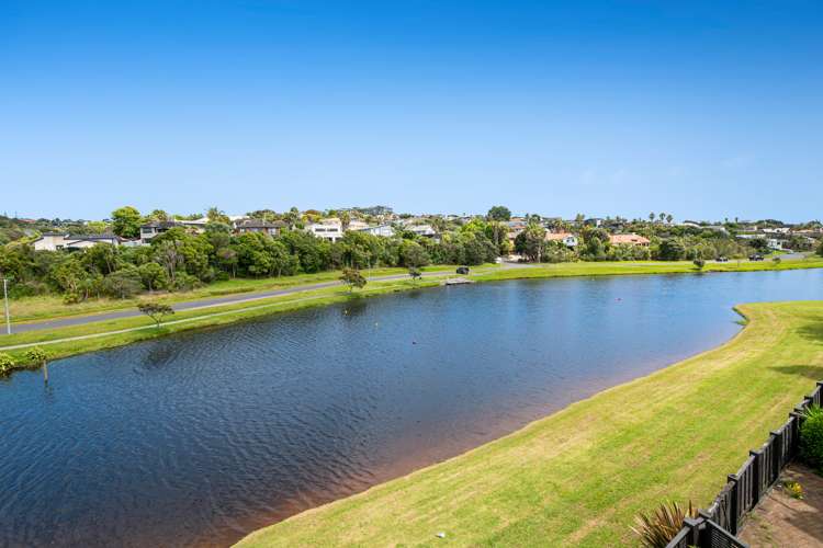 26 Greenway Rise Gulf Harbour_3