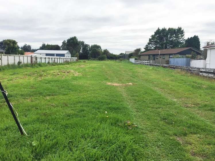 42 Renfrew Street Waikiwi_1