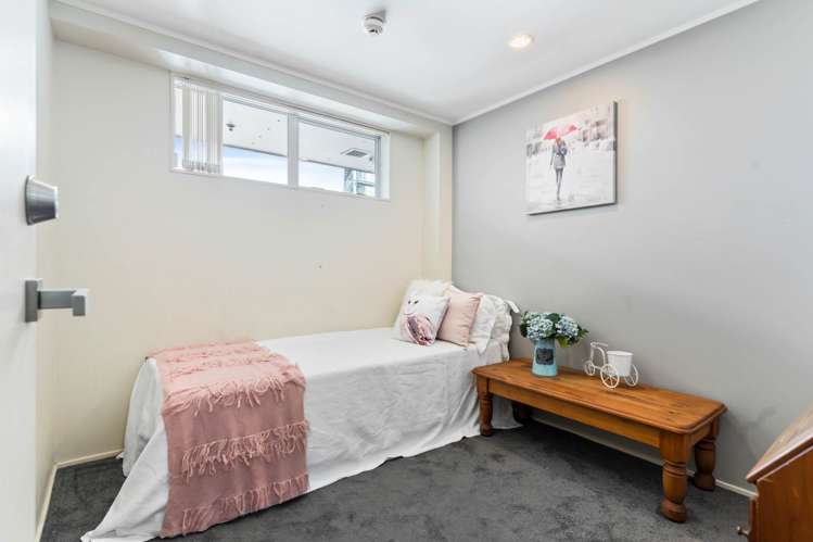 1018/72 Nelson Street Auckland Central_7