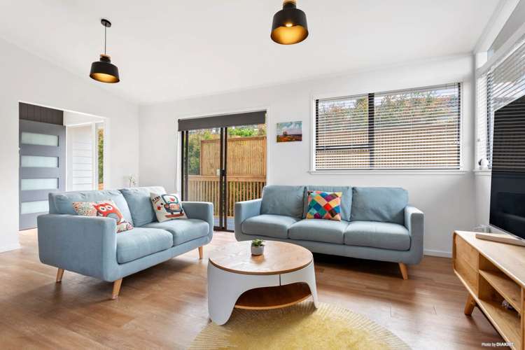 48 Weatherly Road Torbay_10