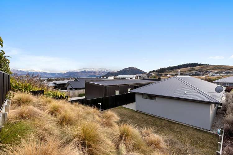 219 Aubrey Road Wanaka_13