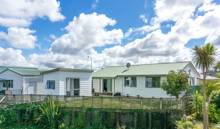 43 Baverstock Road Nawton_19