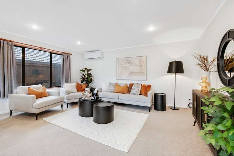 4 Red Hibiscus Road Stanmore Bay_9