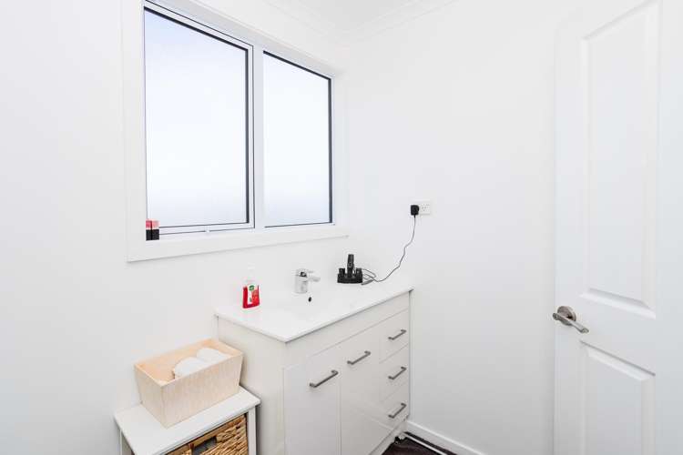 700 and 702 Tweed Street Newfield_20