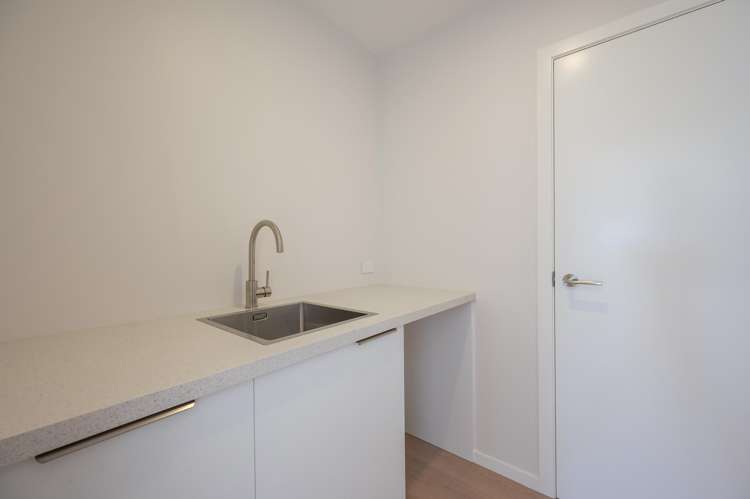 8 Paton Road Richmond_20