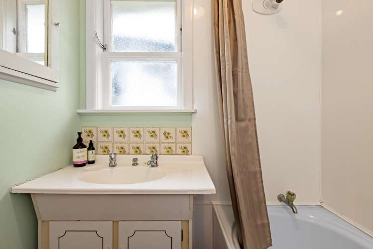 2/5 Bill Hercock Street Pirimai_8