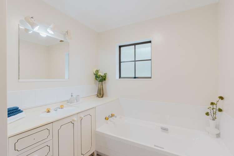 39 Pohutukawa Drive Pukete_11