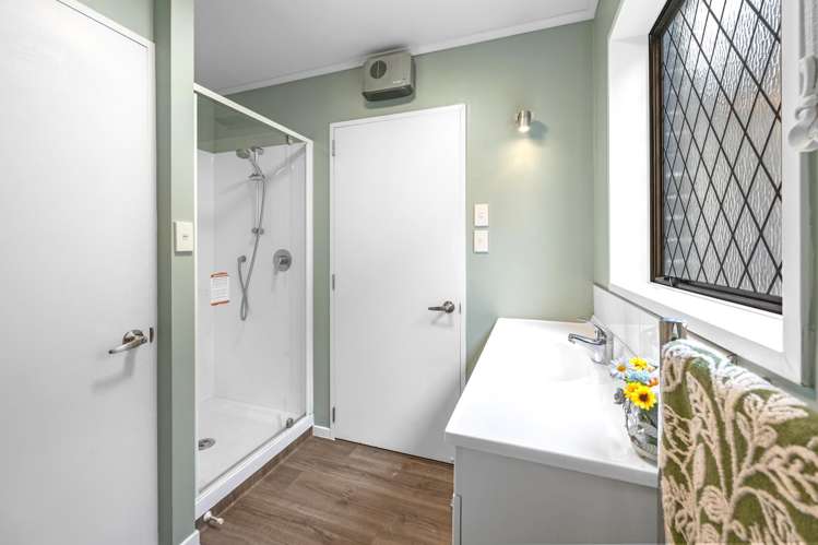 2/57b Cashmere Road Cashmere_15