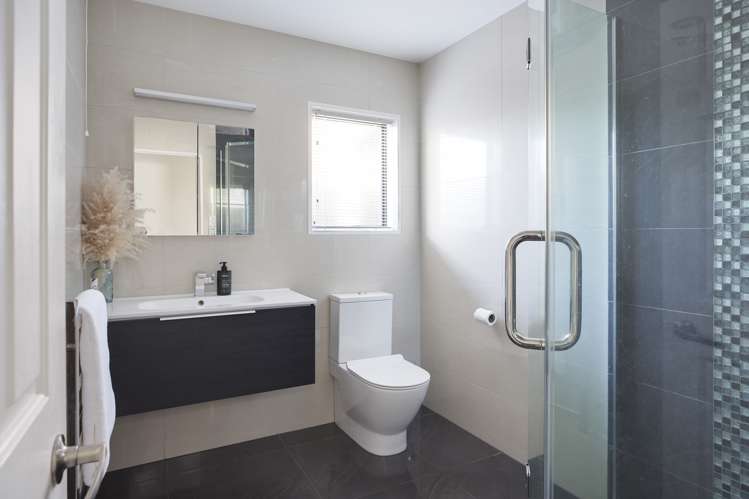 4 Sophora Place Totara Heights_18