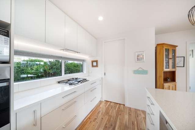 22 Banks Boulevard Whitby_4