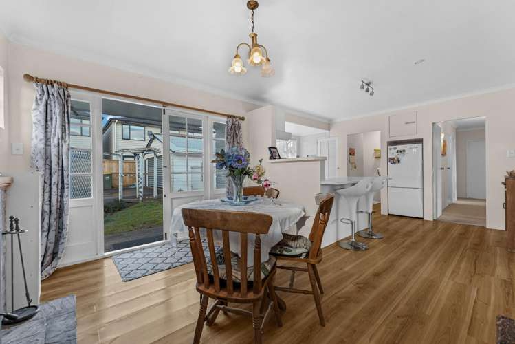 42 Manse Road Pahurehure_7