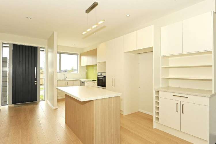 8 Atatu Lane Wigram_3