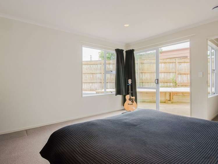 12 Albert Street Hamilton East_11