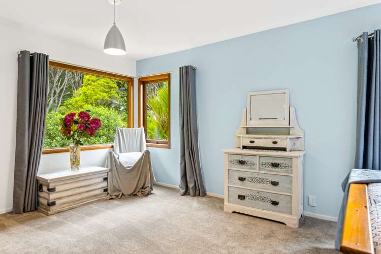 11c Longfellow Parade Glen Eden_14