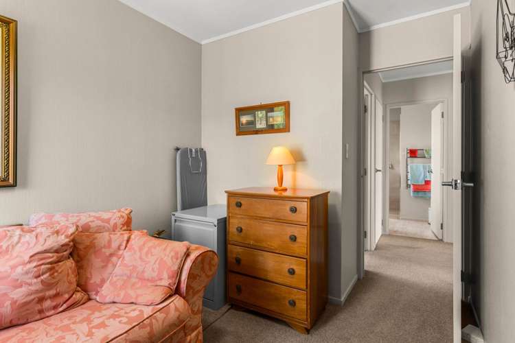 17 Pyle Road West One Tree Point_16