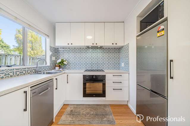 20B Invercargill Drive Kelson_1