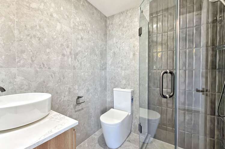Lot 2/41 La Trobe Street Pakuranga Heights_12