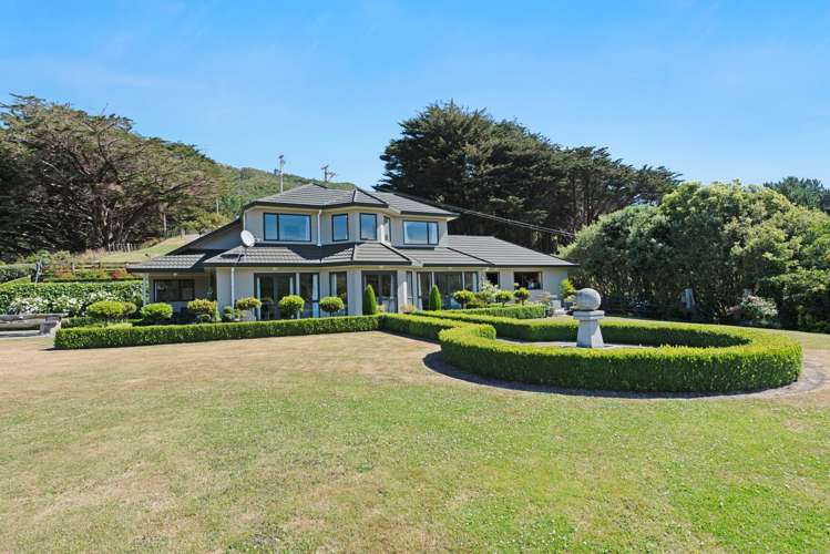 174 Makara Road Makara_41