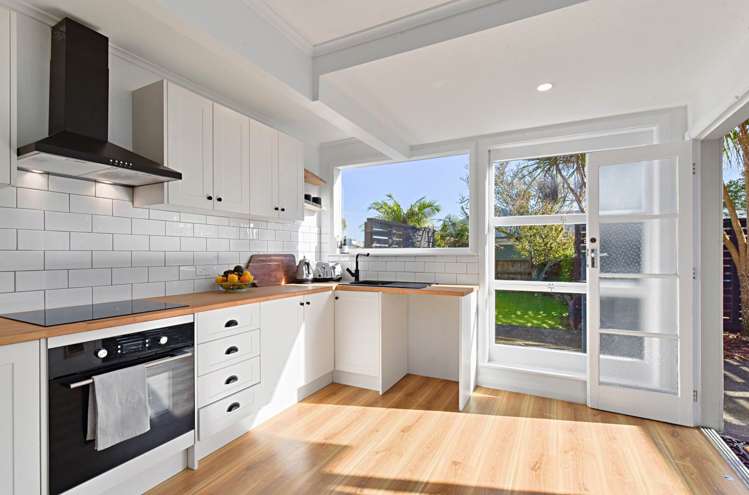 1/137 Crummer Road Grey Lynn_3