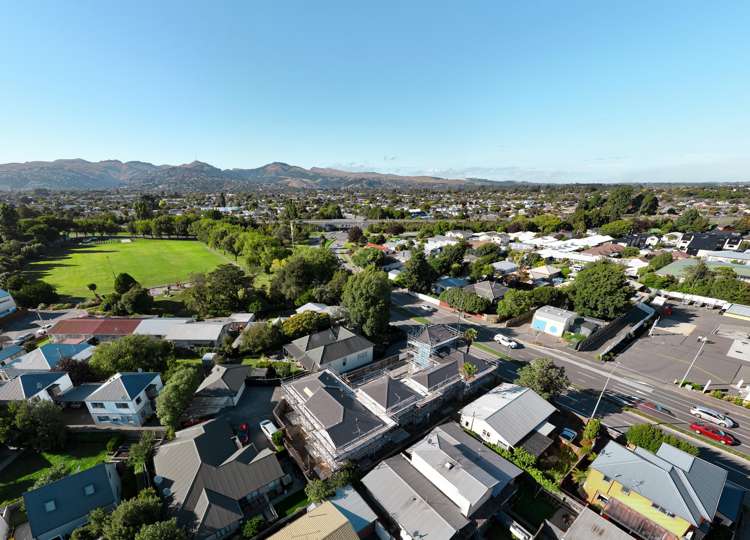 2/474 Barrington Street Addington_5