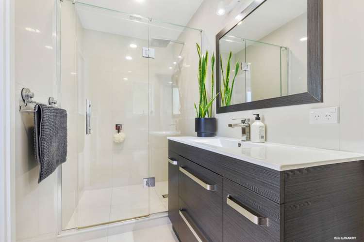 48 Glendene Avenue Glendene_15