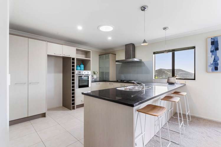 21 Amaretto Avenue Flat Bush_11