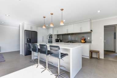 61 Turnberry Drive_3