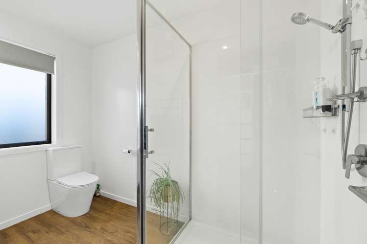 23 Redhaven Rise Netherby_16