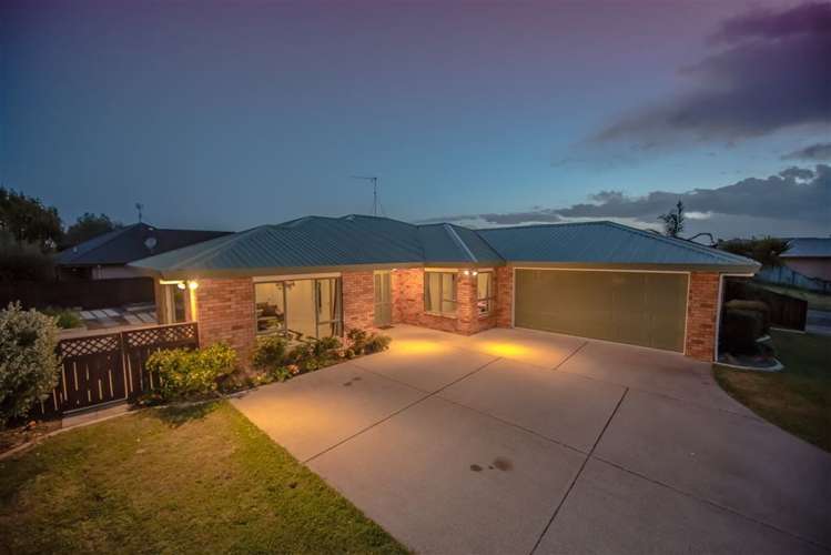 13 Westminster Place Rototuna North_17