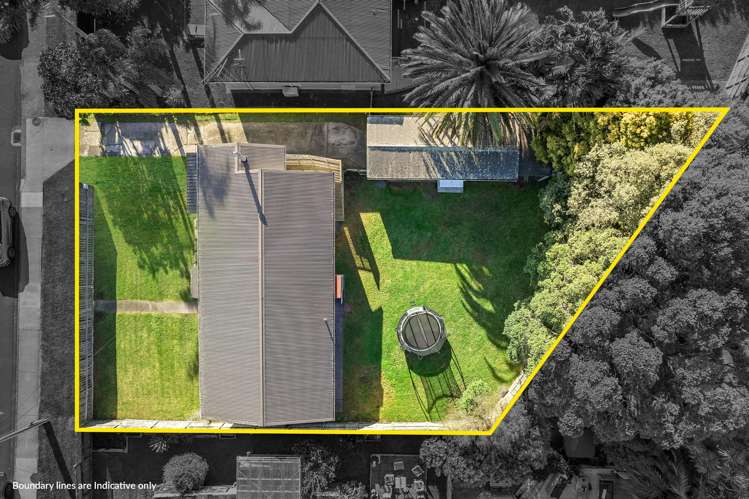 251 Rangatira Road Beach Haven_19
