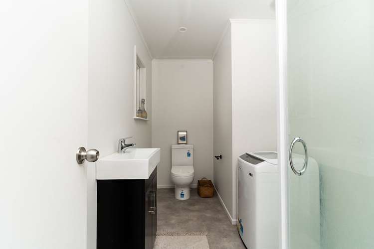 99 Broadway Carterton_14