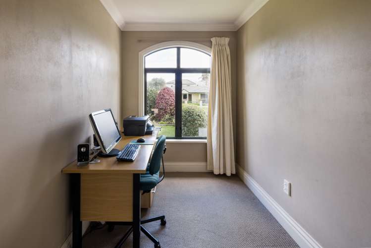 26 Keswick Crescent Huntington_13