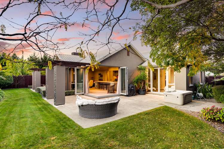 141 Aston Drive Waimairi Beach_29