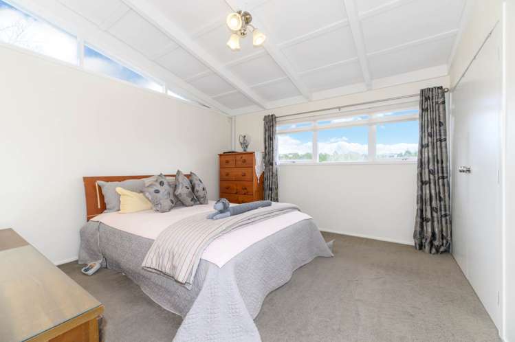 6a Shanaway Rise Hillcrest_10