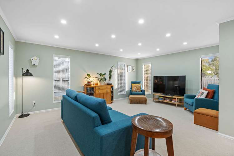 8A Parrs Cross Road Henderson_12