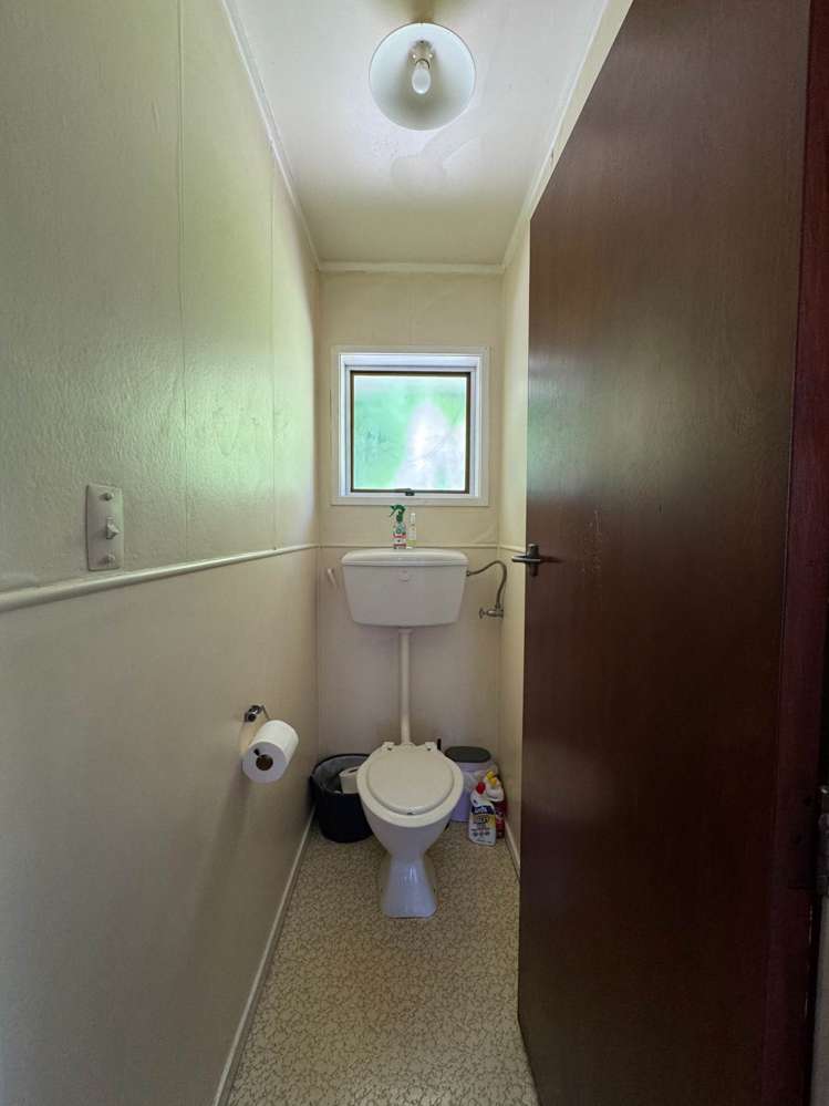 1/82 Peach Road Glenfield_6