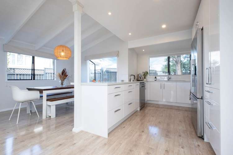 43a Saint Leonards Road Kelston_7