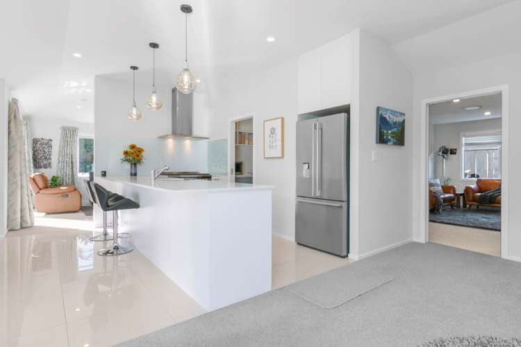 19 Eric Farley Drive Kumeu_8